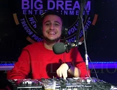 BIG Dream Entertainment Big Dream Entertainment is a song entertainment show, anyone from new or emerging artists in the music world who have material to promote and not released before can participate. The artists’ performances are live and conceived as a “MIX” between Rappers and Singers. Big Dream Entertainment gives every artist the opportunity to promote their talent and style. Web Media : Web: https://www.alla-media.com Web Register : https://alla-media.com/big-dream-regi... Social Media Show : https://www.instagram.com/big.dream.ent/ Artist : https://www.instagram.com/young_an_future/ Moderator : https://www.instagram.com/dj_arbri/ Producer : https://www.instagram.com/prod.rogert.alla/ Media : https://www.instagram.com/tregormusic/ TikTok : https://www.tiktok.com/@big.dream_ent... Producer : Rogert Alla Moderatore : Dj Arberi This is a show created by Alla Media All videos published ℗ Copyright realized by authors © Rights reserved on original ® Are production and recording rights of ALLA Media 2023
